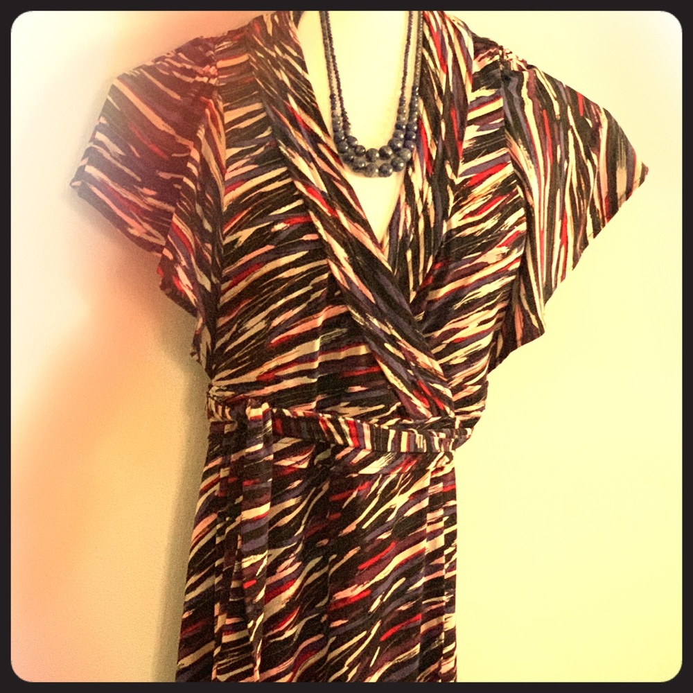 BCBG printed wrap dress. Size XS